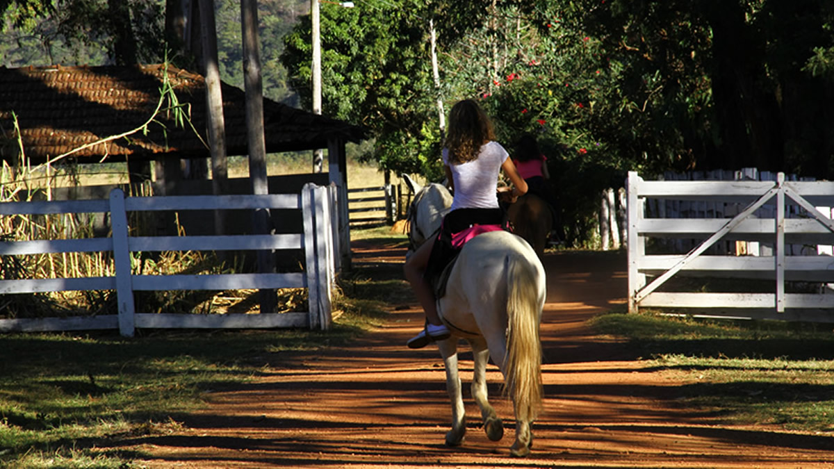 Passeio a Cavalo (Fazenda São Bento)