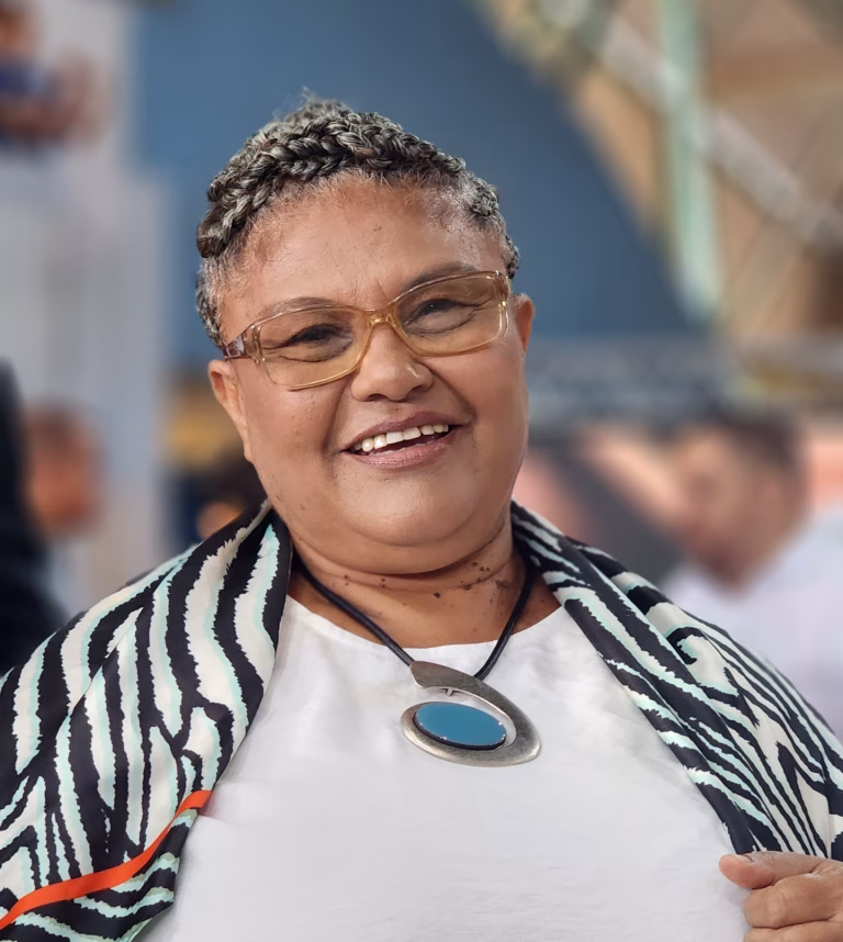 Teia Avelino sócio-fundadora da Associação Veadeiros