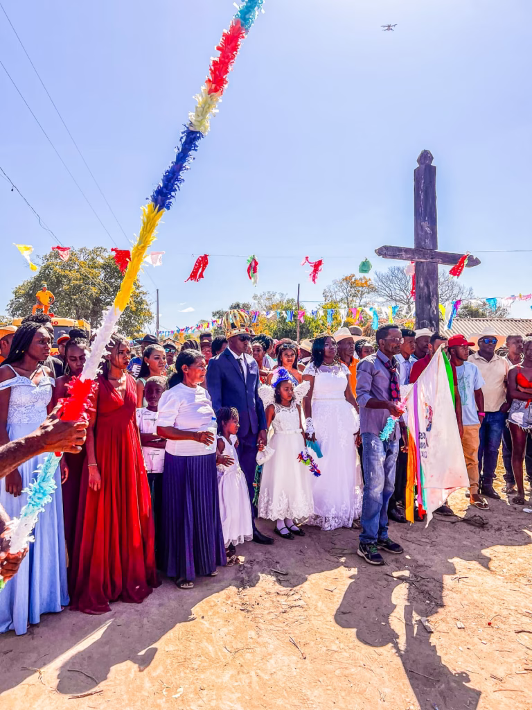 Rei e rainha Kalunga coroados durante o Festejo do Império de Nossa Senhora da Abadia, na comunidade Vão de Almas, Quilombo Kalunga, Cavalcante (GO).