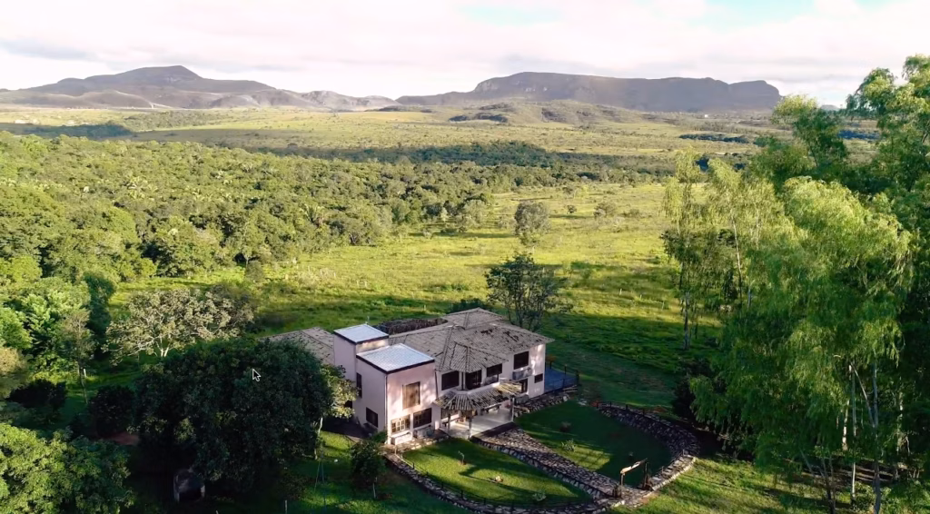Foto aérea Villa Hy Brasil - Hospedagem na Estrada-Parque GO-239 - Chapada dos Veadeiros